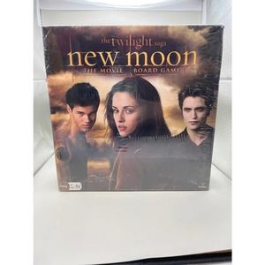 New-- Twilight's New Moon Board game